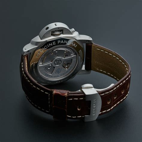 panerai luminor 10 day automatic.